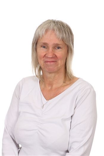 Photo of Ms Wallis